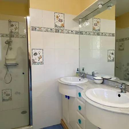 Maison Vue Sur Avec Wifi, A 200m De La A - Ref 253